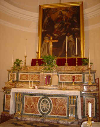 Altare centrale